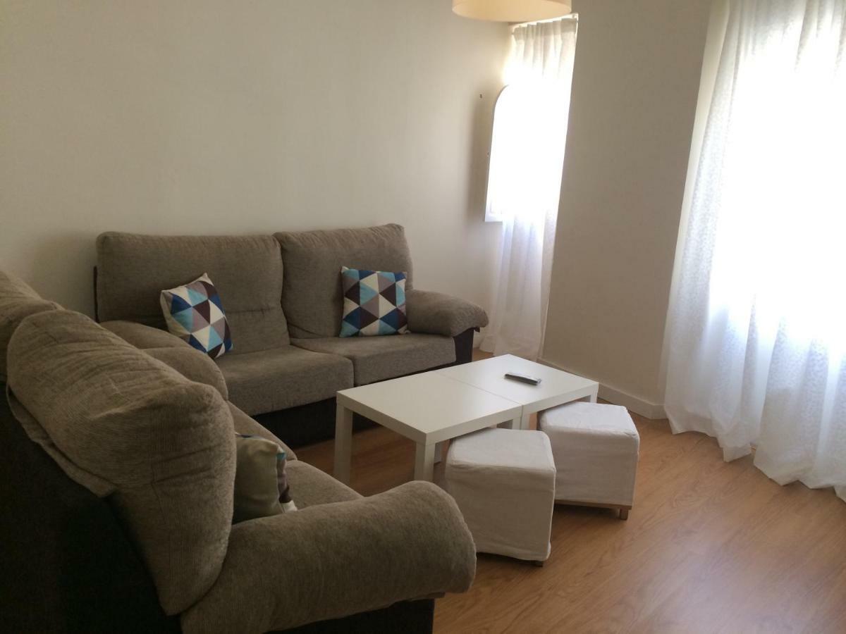Apartament Peris Mencheta Sewilla Zewnętrze zdjęcie